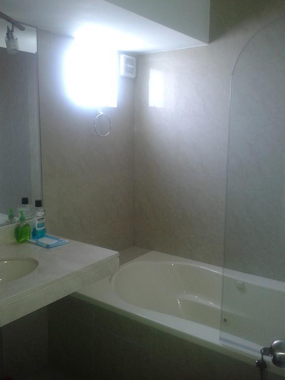 Mla Apartments - Bolognesi Lima Bilik gambar